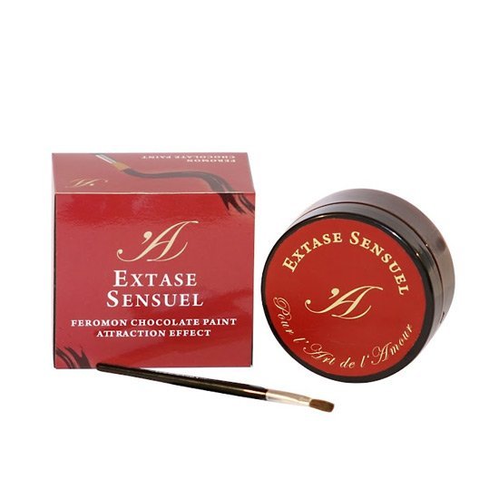 Estrai l&#39;attrazione dell&#39;effetto vernice corpo cioccolato sensuel