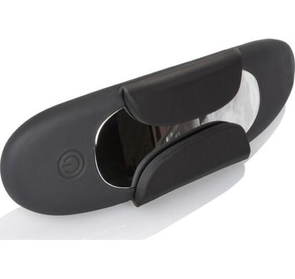 CalExotics Lock-N-Play Remote Panty Teaser nero, con alette magnetiche di fissaggio e telecomando