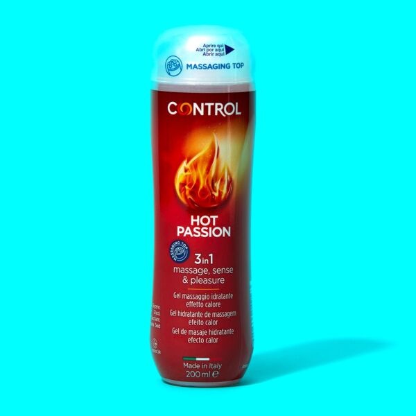 Flacone da 200 ml del gel da massaggio Control Hot Passion con il suo tappo a 5 sfere