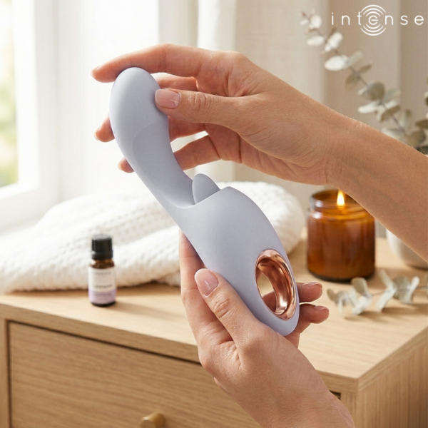 Vibratore INTENSE Anya a doppia stimolazione, color lavanda