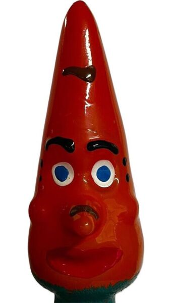 Preservativo decorativo Condomerie Carrot XL a forma di carota