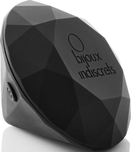 Vibratore clitorideo Bijoux Indiscrets Twenty One Matte Black, a forma di diamante e con finitura nera opaca