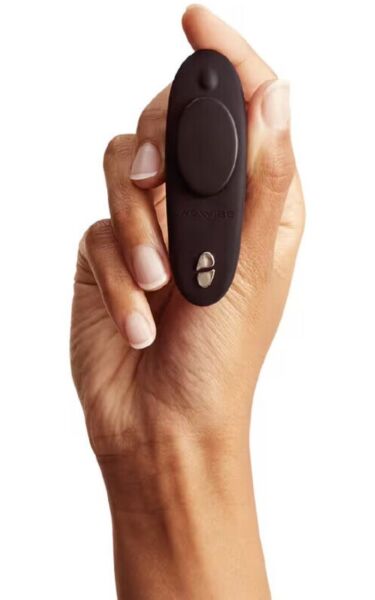 Vibratore da mutandina We-Vibe Moxie+ con il suo telecomando wireless