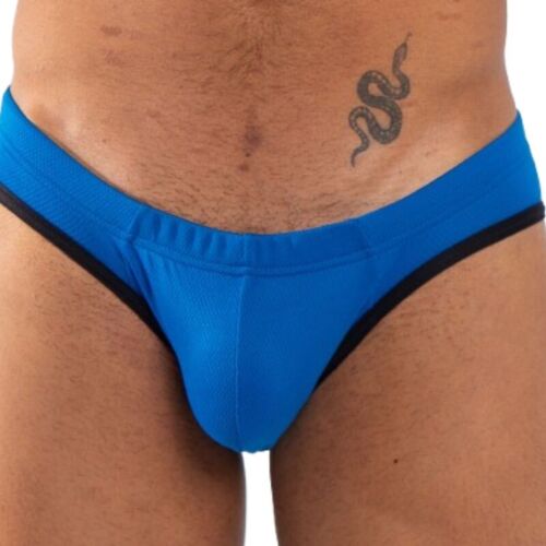 Slip BURN 018 con design audace e trasparenze
