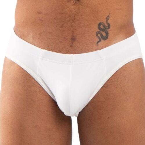 Slip BURN 021 con design audace e trasparenze