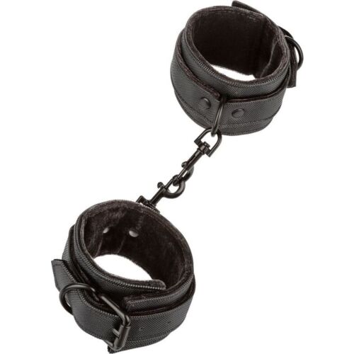 Tobilleras CALEXOTICS BOUNDLESS ANKLE CUFFS per bondage.